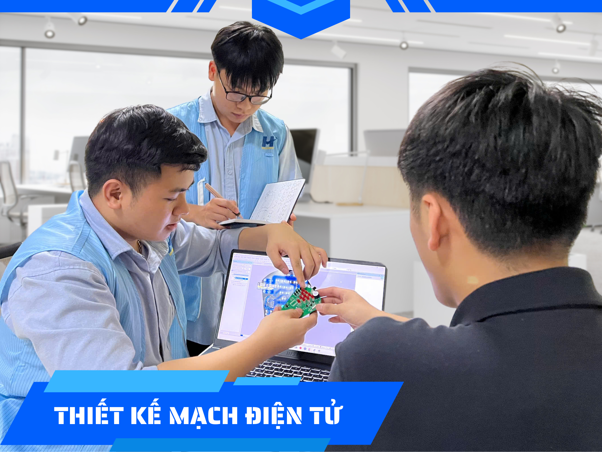 Họp nhóm làm việc